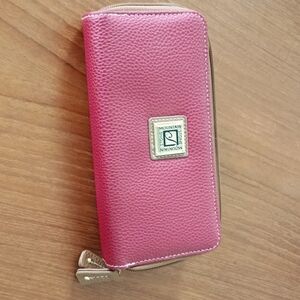 Red Stone Mountain Wallet